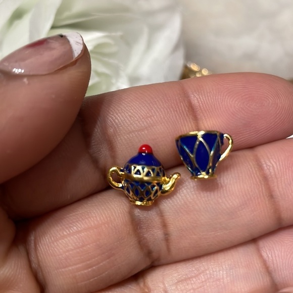 Mix Matched Blue Tea Time Cup Studs - Picture 9 of 12